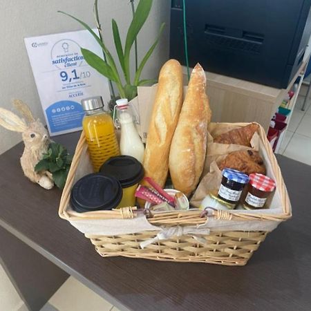 Residence Odalys Les Villas De La Baie 르크로토이 외부 사진
